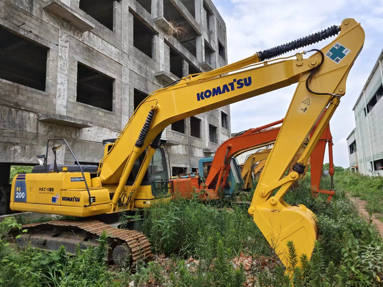 KOMATSU PC200-8 - Верижен багер: снимка 2 KOMATSU PC200-8 - Верижен багер: снимка 2