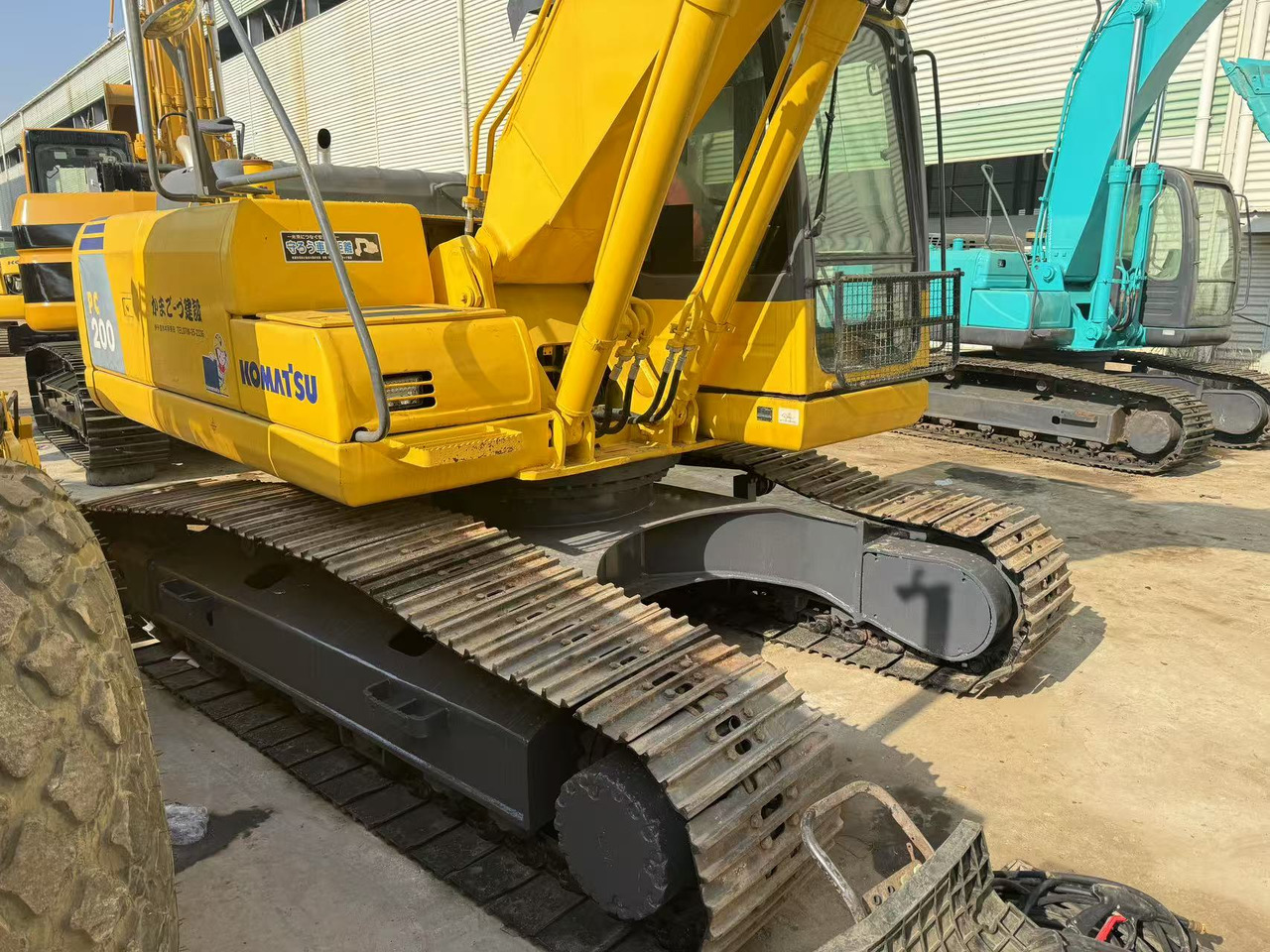 KOMATSU PC200-8 - Верижен багер: снимка 2 KOMATSU PC200-8 - Верижен багер: снимка 2