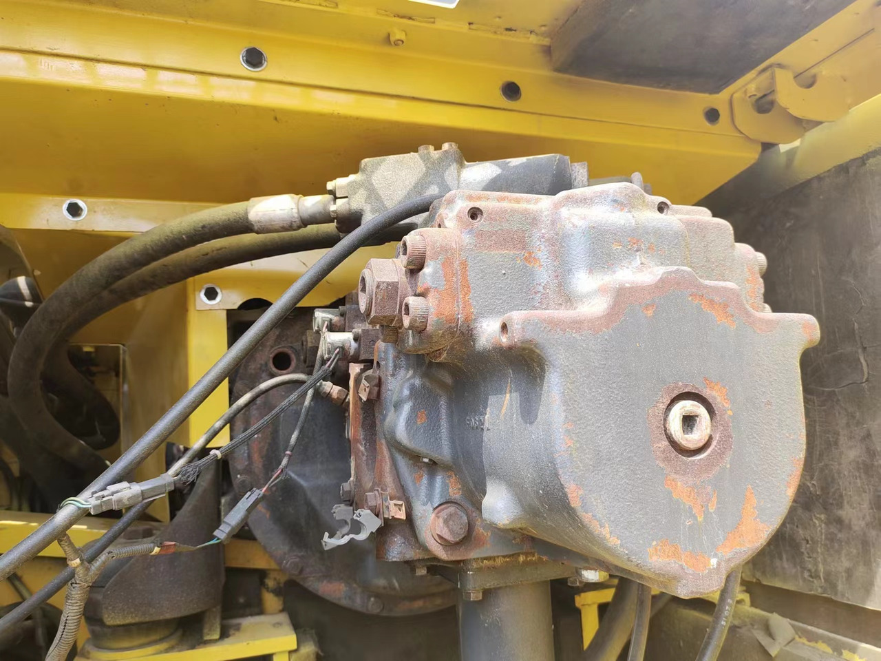 KOMATSU PC400-8R - Верижен багер: снимка 5 KOMATSU PC400-8R - Верижен багер: снимка 5