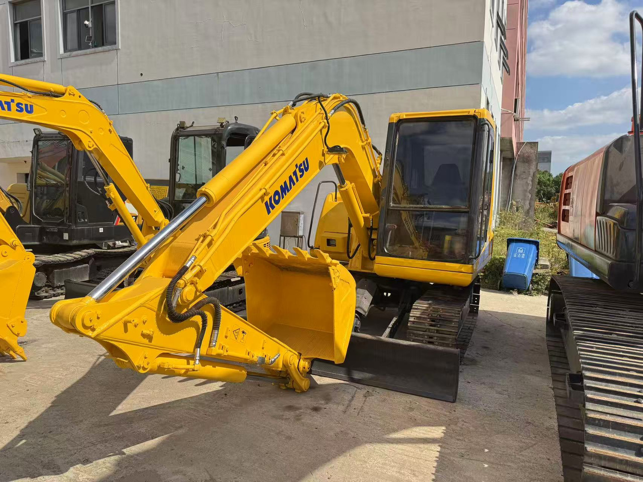 KOMATSU PC60-7 - Мини багер: снимка 3 KOMATSU PC60-7 - Мини багер: снимка 3