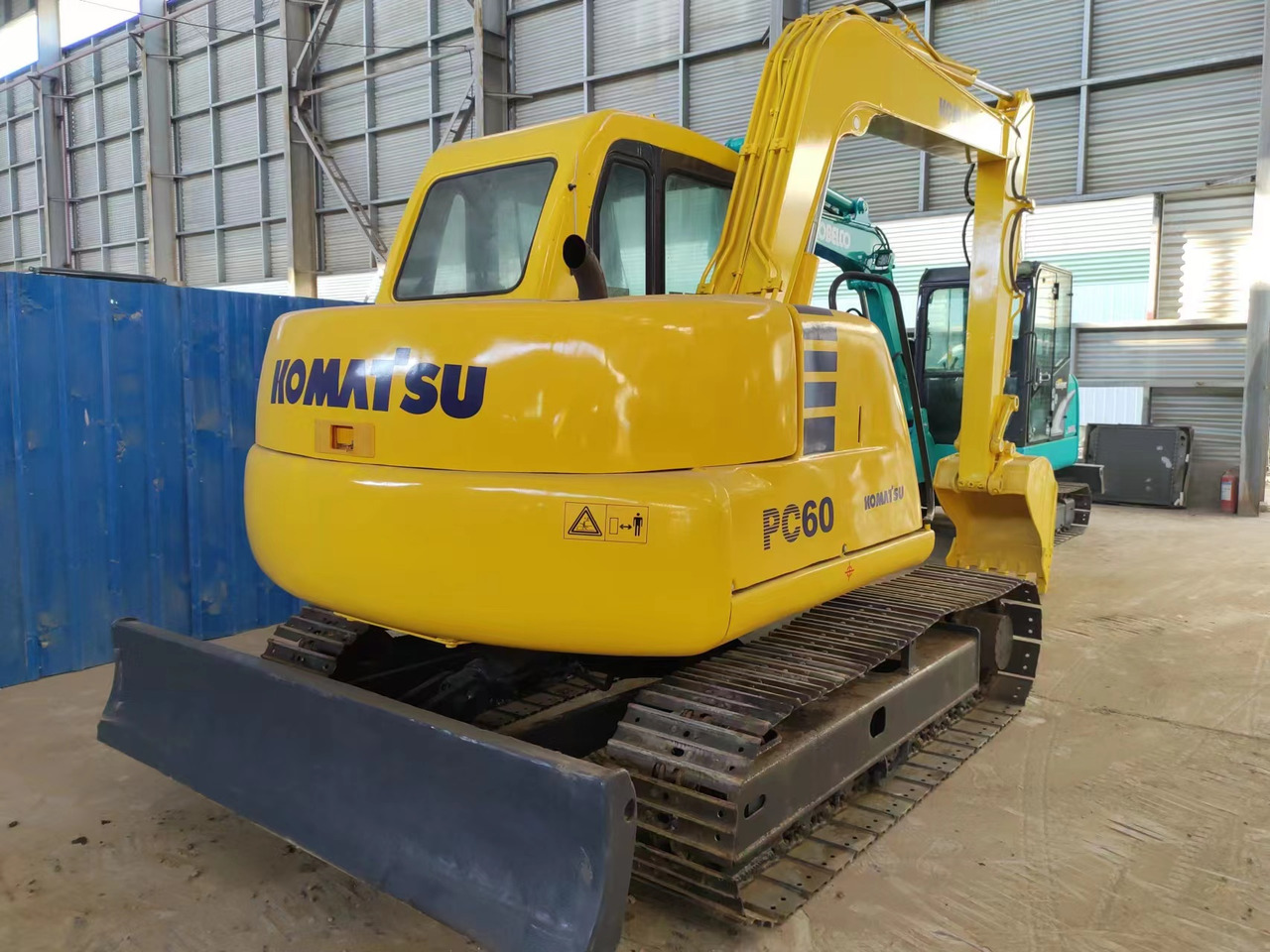 KOMATSU PC60-7 - Верижен багер: снимка 3 KOMATSU PC60-7 - Верижен багер: снимка 3