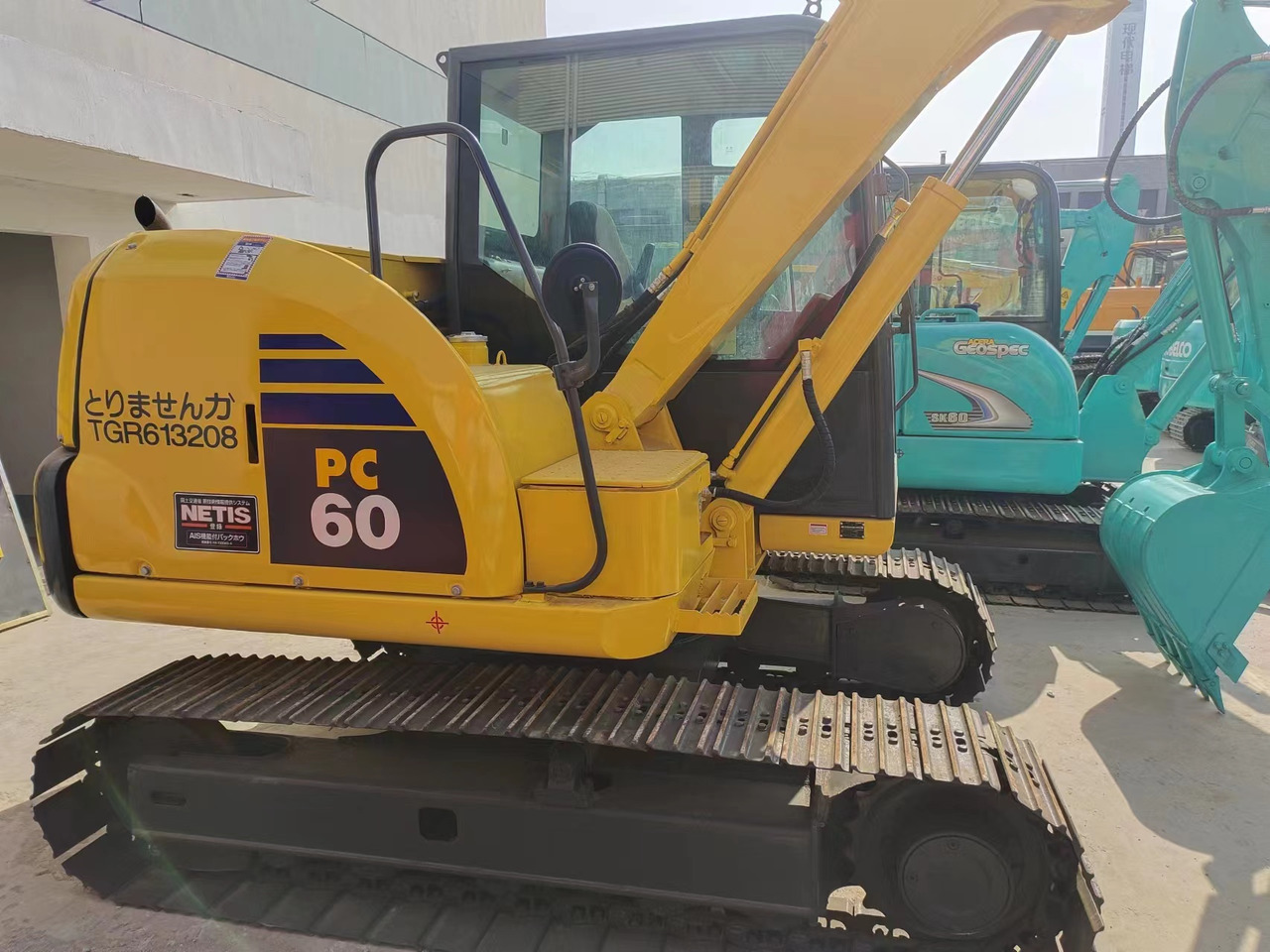 KOMATSU PC60-8 - Мини багер: снимка 3 KOMATSU PC60-8 - Мини багер: снимка 3