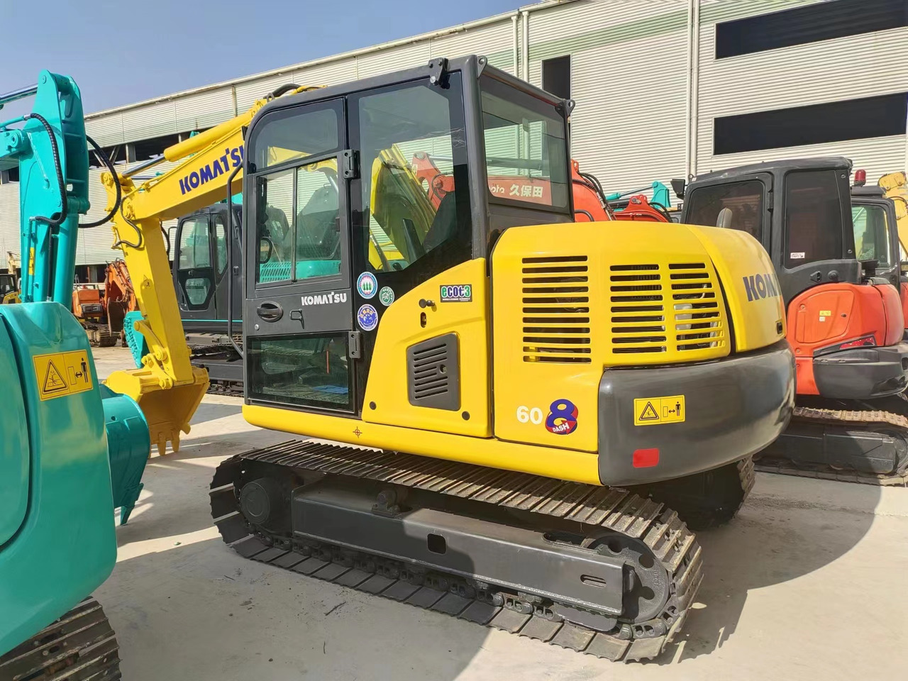 KOMATSU PC60-8 PC70-8 PC55 PC60 PC58 - Мини багер: снимка 3 KOMATSU PC60-8 PC70-8 PC55 PC60 PC58 - Мини багер: снимка 3