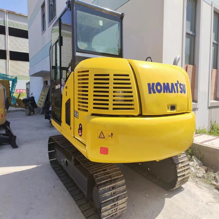 KOMATSU pc70-8 - Верижен багер: снимка 4 KOMATSU pc70-8 - Верижен багер: снимка 4