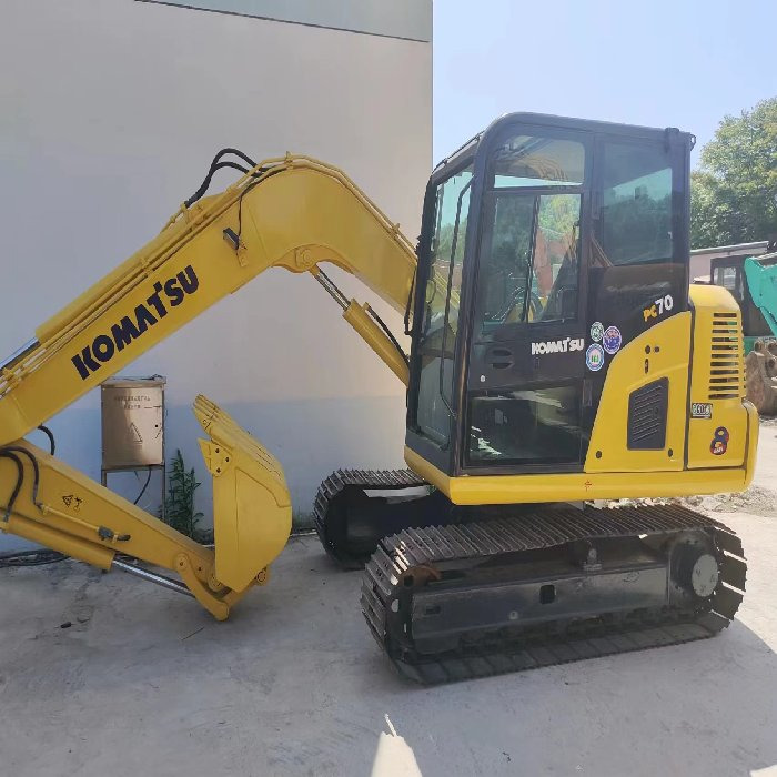 KOMATSU pc70-8 - Верижен багер: снимка 1 KOMATSU pc70-8 - Верижен багер: снимка 1