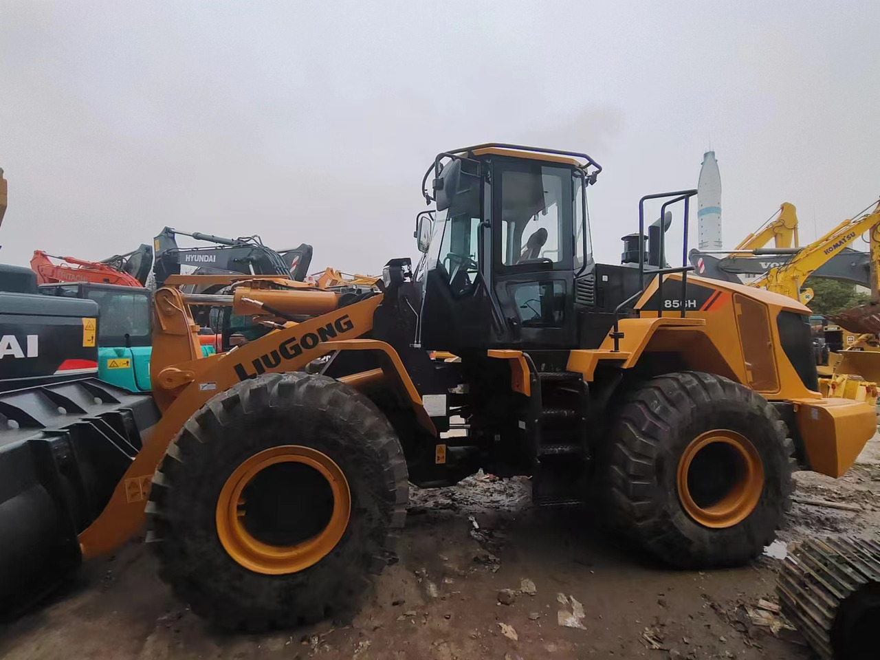 LIUGONG 856H - Колесен товарач: снимка 2 LIUGONG 856H - Колесен товарач: снимка 2