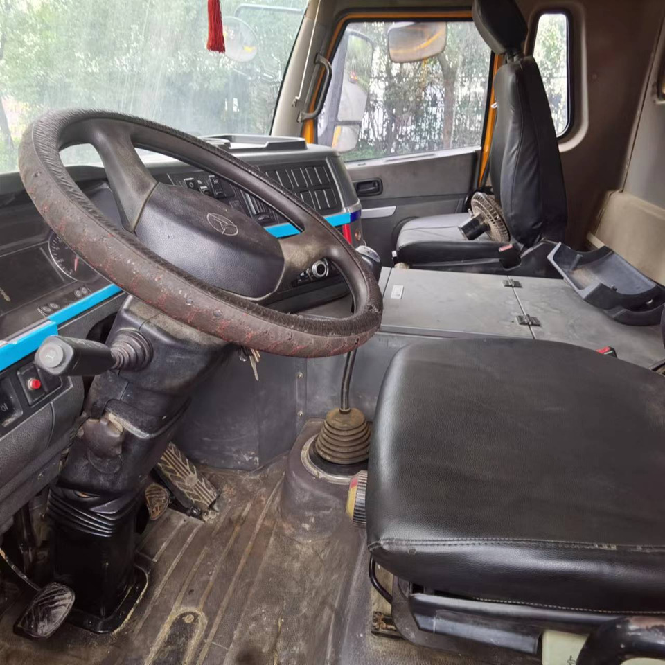 SANY STC250 - Автокран: снимка 4 SANY STC250 - Автокран: снимка 4