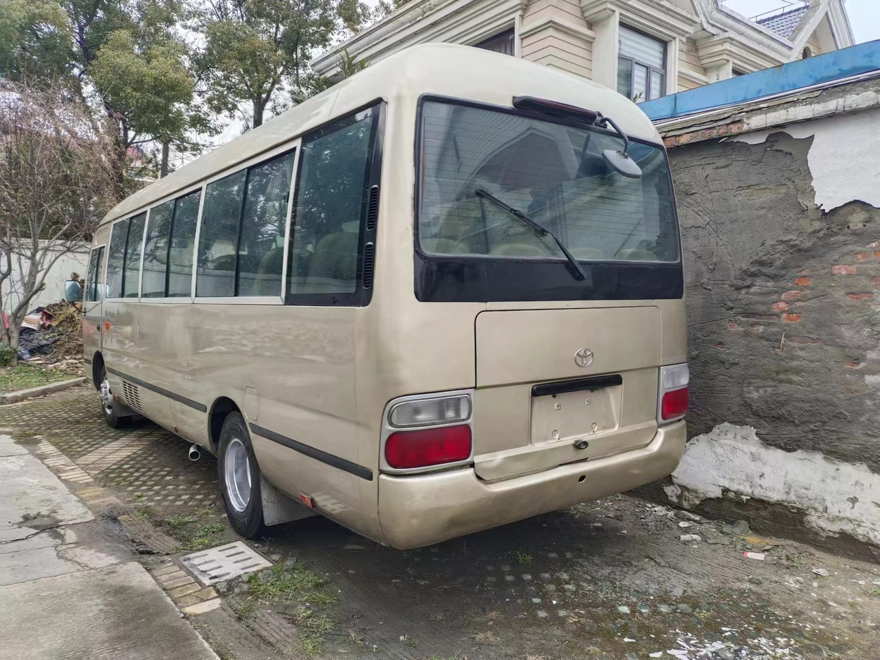 TOYOTA Coaster - Междуградски автобус: снимка 2 TOYOTA Coaster - Междуградски автобус: снимка 2