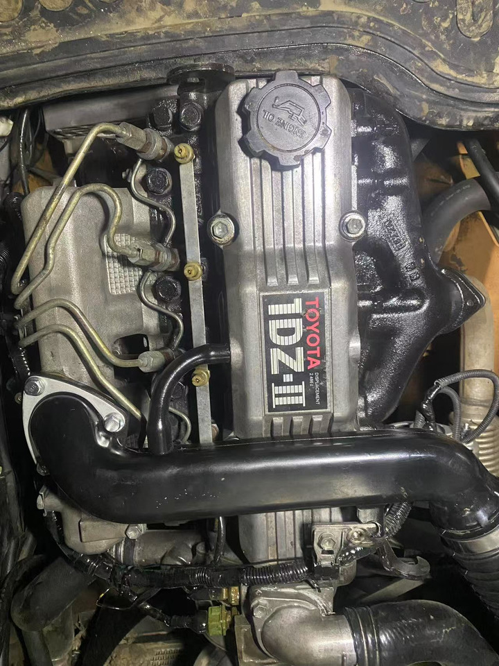 TOYOTA FD30 - Дизелов мотокар: снимка 4 TOYOTA FD30 - Дизелов мотокар: снимка 4