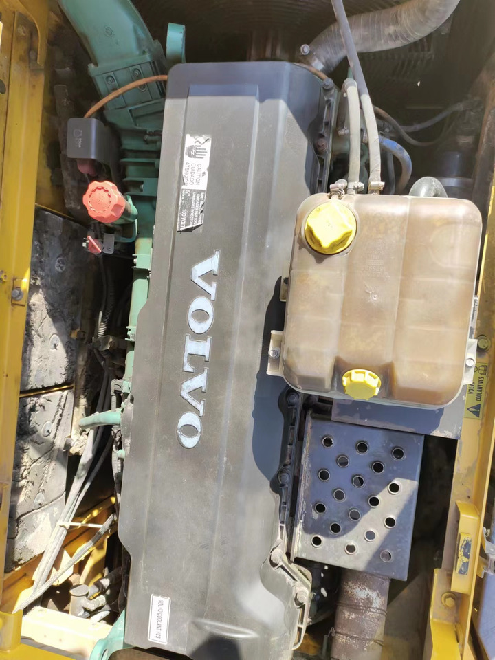 VOLVO EC460 - Верижен багер: снимка 5 VOLVO EC460 - Верижен багер: снимка 5