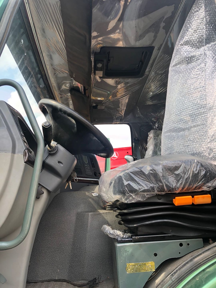 HOWO 420 - Влекач: снимка 4 HOWO 420 - Влекач: снимка 4