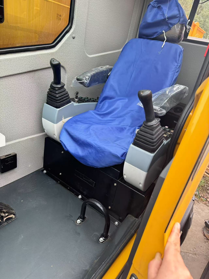 XCMG 70tons crane QY70K QY70 - Автокран: снимка 5 XCMG 70tons crane QY70K QY70 - Автокран: снимка 5