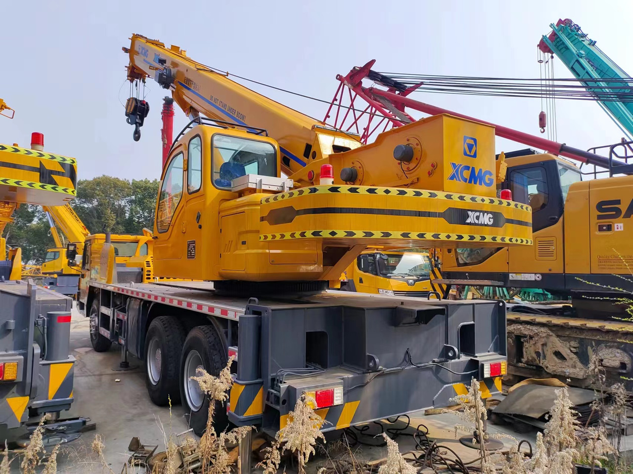 XCMG QY25K - Автокран: снимка 1 XCMG QY25K - Автокран: снимка 1