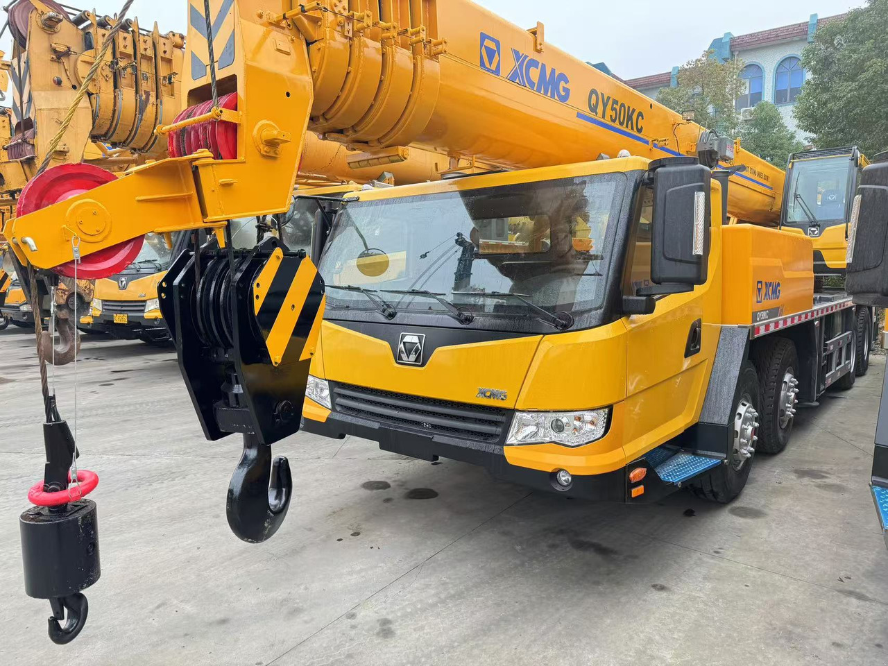 XCMG QY50KC QY50 CHINA TRUCK CRANE 50TONS - Автокран: снимка 2 XCMG QY50KC QY50 CHINA TRUCK CRANE 50TONS - Автокран: снимка 2