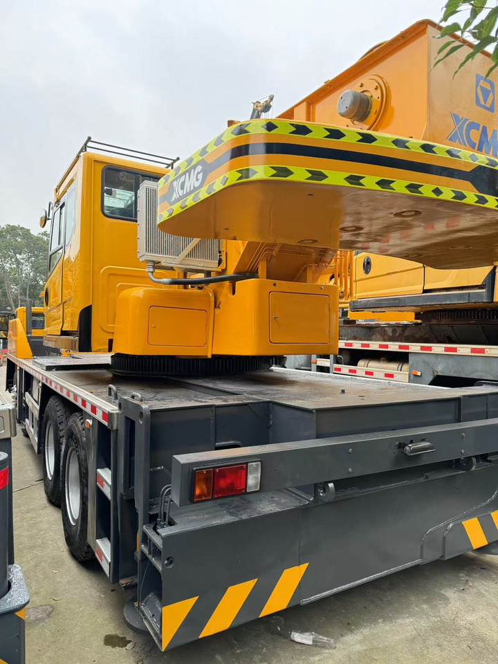 Автокран XCMG QY50KC QY50 CHINA TRUCK CRANE 50TONS: снимка 8
