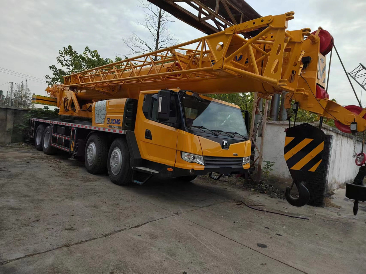 XCMG QY70K - Автокран: снимка 2 XCMG QY70K - Автокран: снимка 2