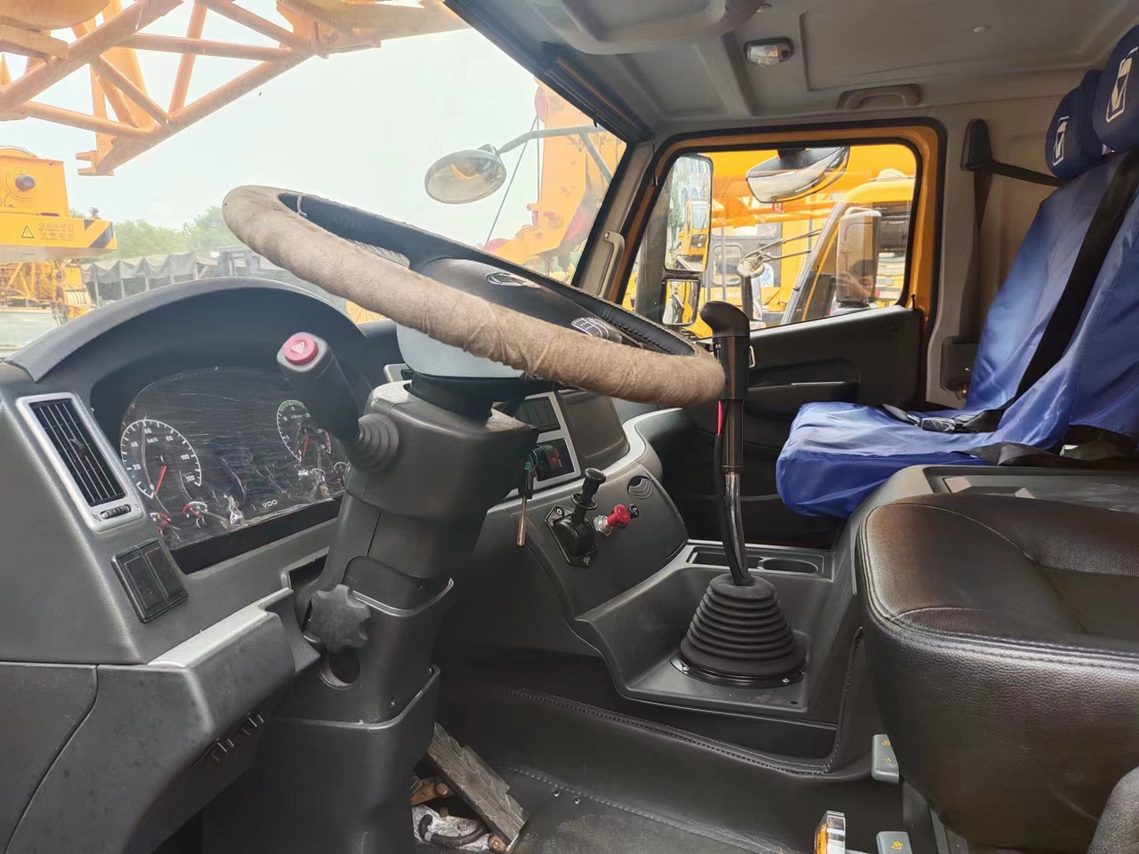 XCMG QY70K - Автокран: снимка 4 XCMG QY70K - Автокран: снимка 4