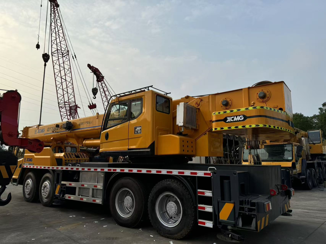 XCMG QY70K - Автокран: снимка 2 XCMG QY70K - Автокран: снимка 2