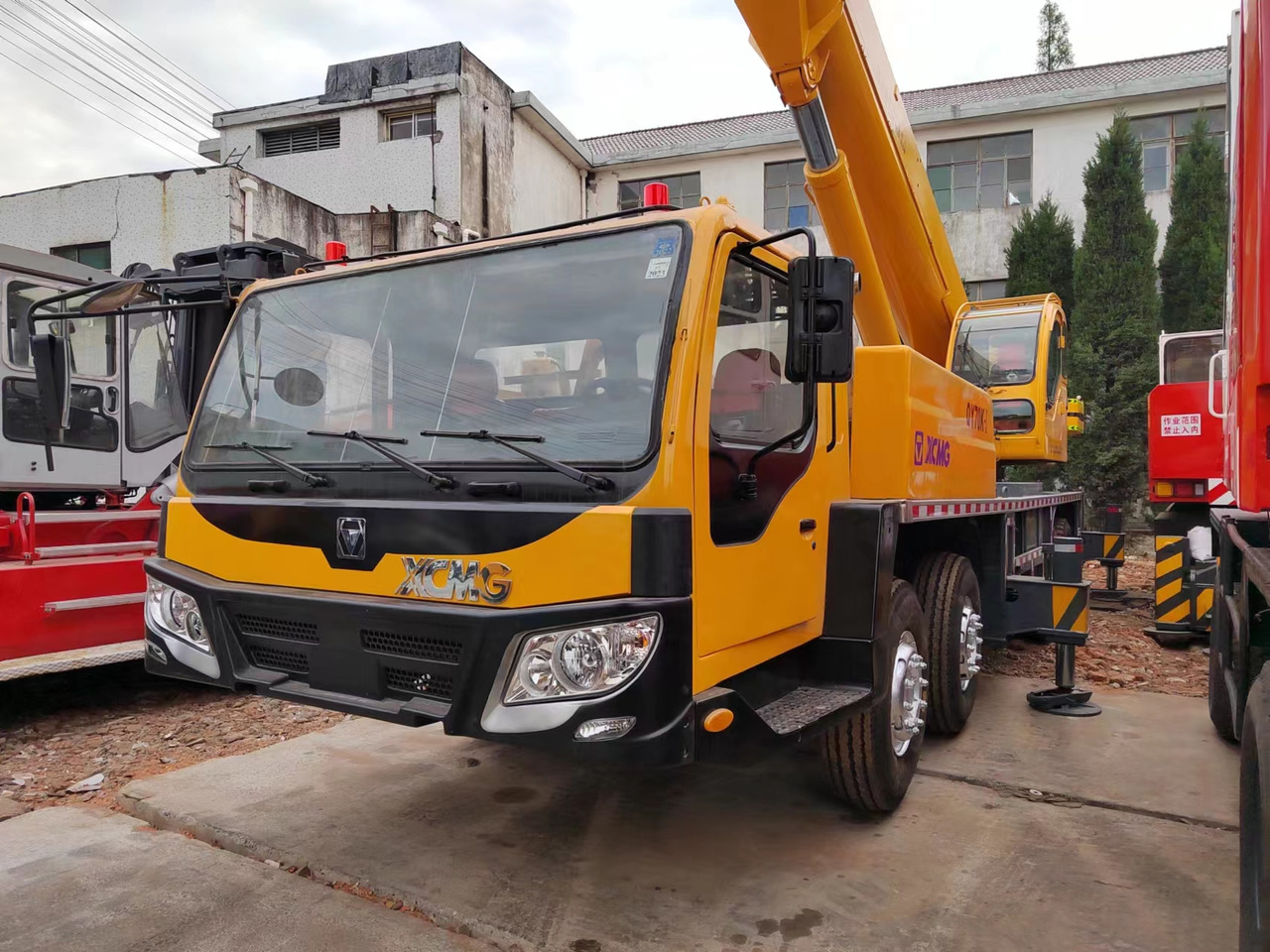 XCMG QY70K good condition QY25K QY50K QY100K QY130K China brand mobile crane - Автокран: снимка 1 XCMG QY70K good condition QY25K QY50K QY100K QY130K China brand mobile crane - Автокран: снимка 1