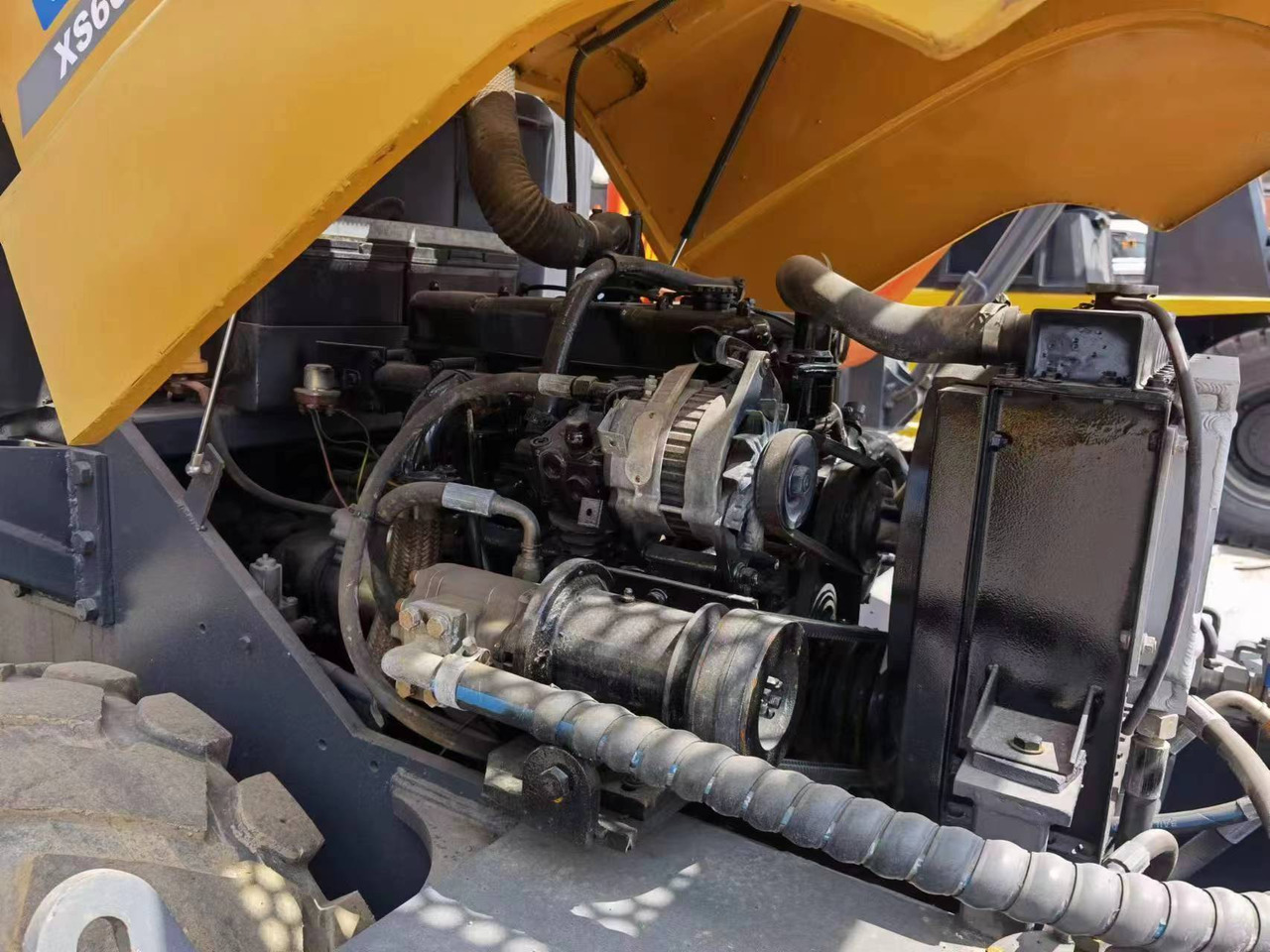XCMG XS60J - Компактор: снимка 4 XCMG XS60J - Компактор: снимка 4
