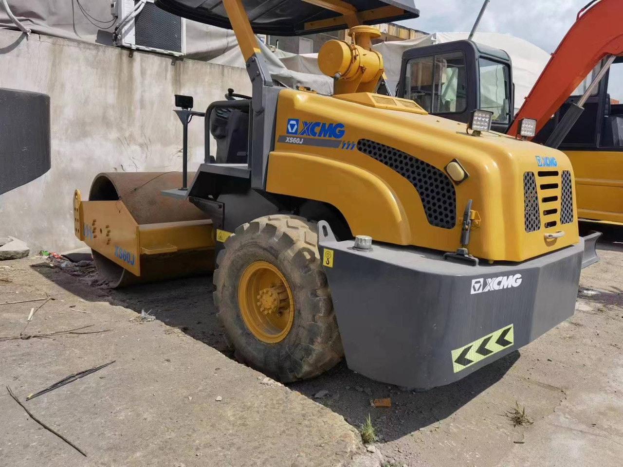XCMG XS60J - Компактор: снимка 2 XCMG XS60J - Компактор: снимка 2