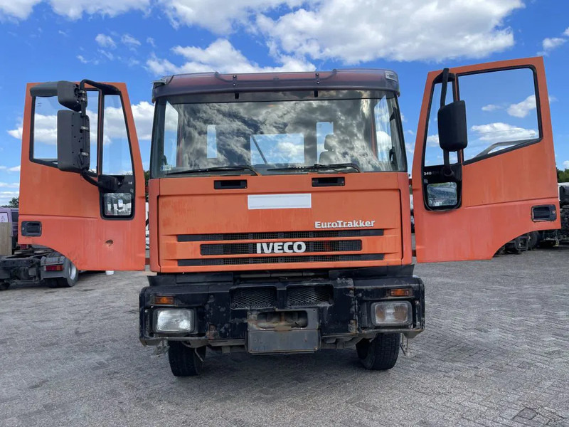 Iveco Eurotrakker 340 E34 - Шаси кабина: снимка 3 Iveco Eurotrakker 340 E34 - Шаси кабина: снимка 3