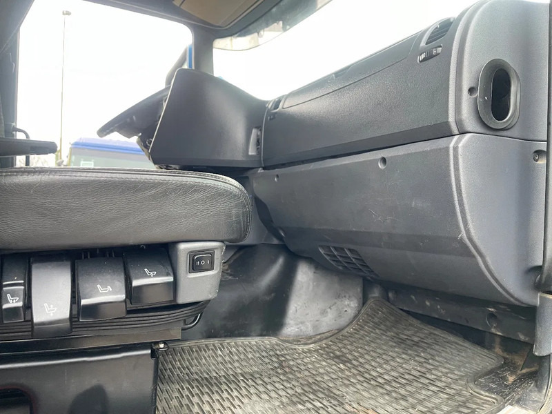 Влекач Scania R560 V8 Tractor unit: снимка 15