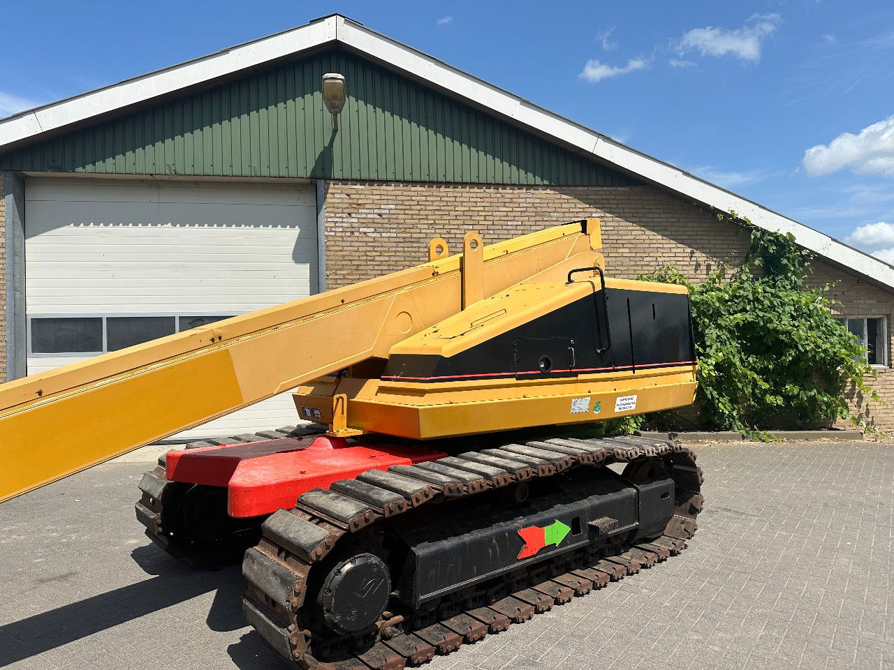 Aichi RZ150 - Телескопична платформа: снимка 4 Aichi RZ150 - Телескопична платформа: снимка 4