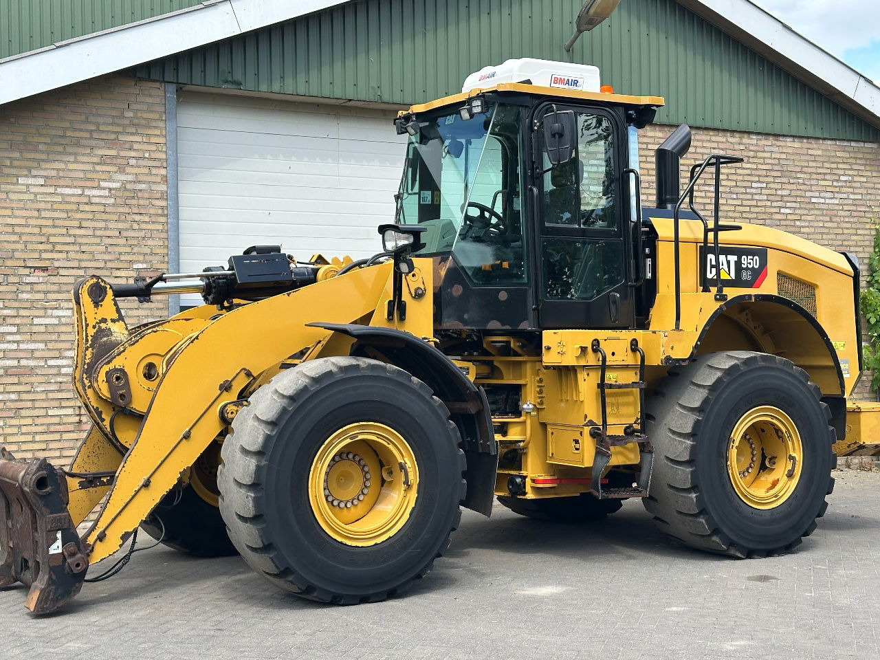 Caterpillar 950G - Колесен товарач: снимка 4 Caterpillar 950G - Колесен товарач: снимка 4