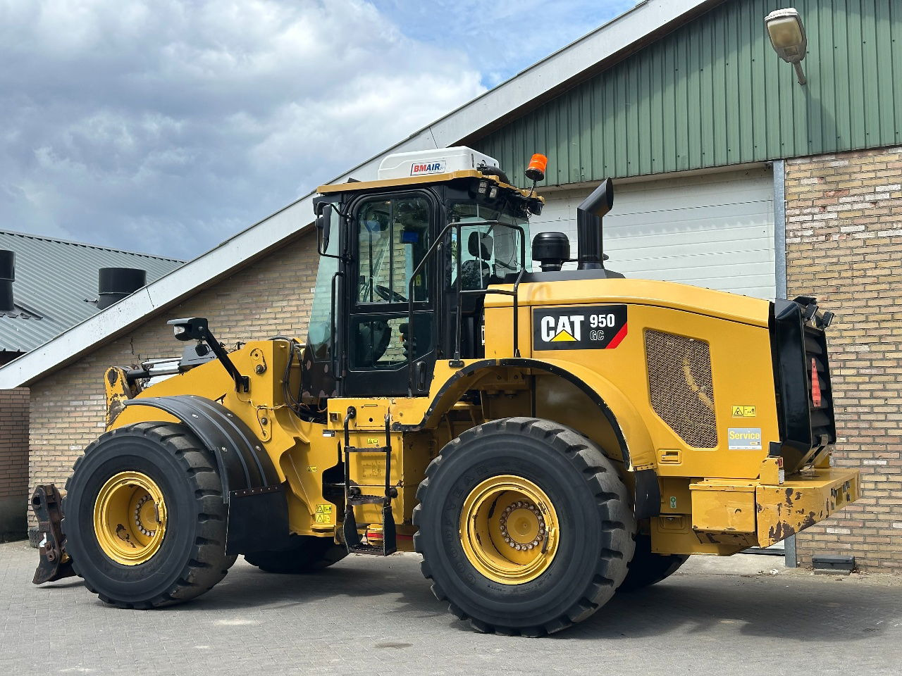 Caterpillar 950G - Колесен товарач: снимка 2 Caterpillar 950G - Колесен товарач: снимка 2