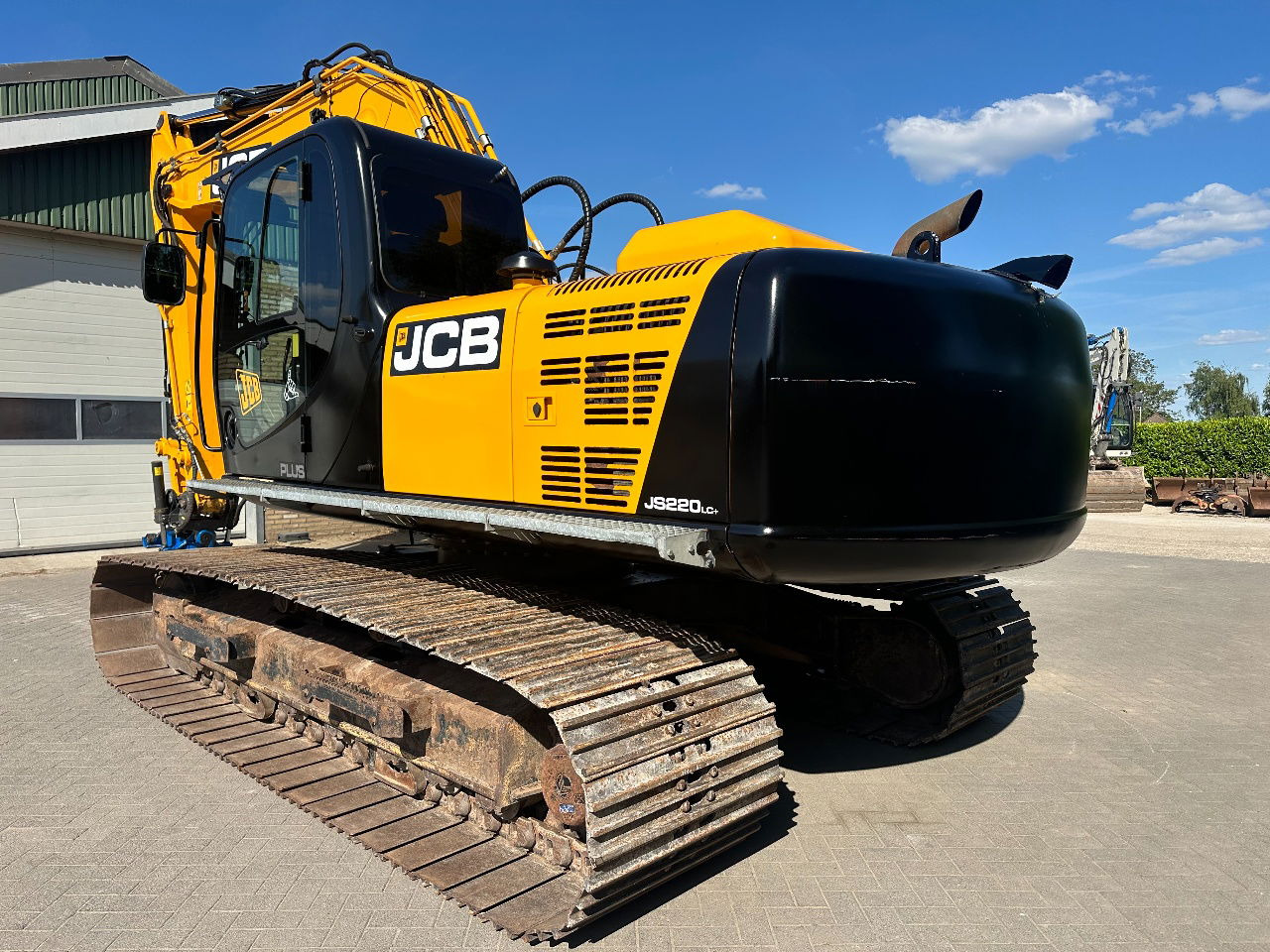JCB JS220LC - Верижен багер: снимка 2 JCB JS220LC - Верижен багер: снимка 2