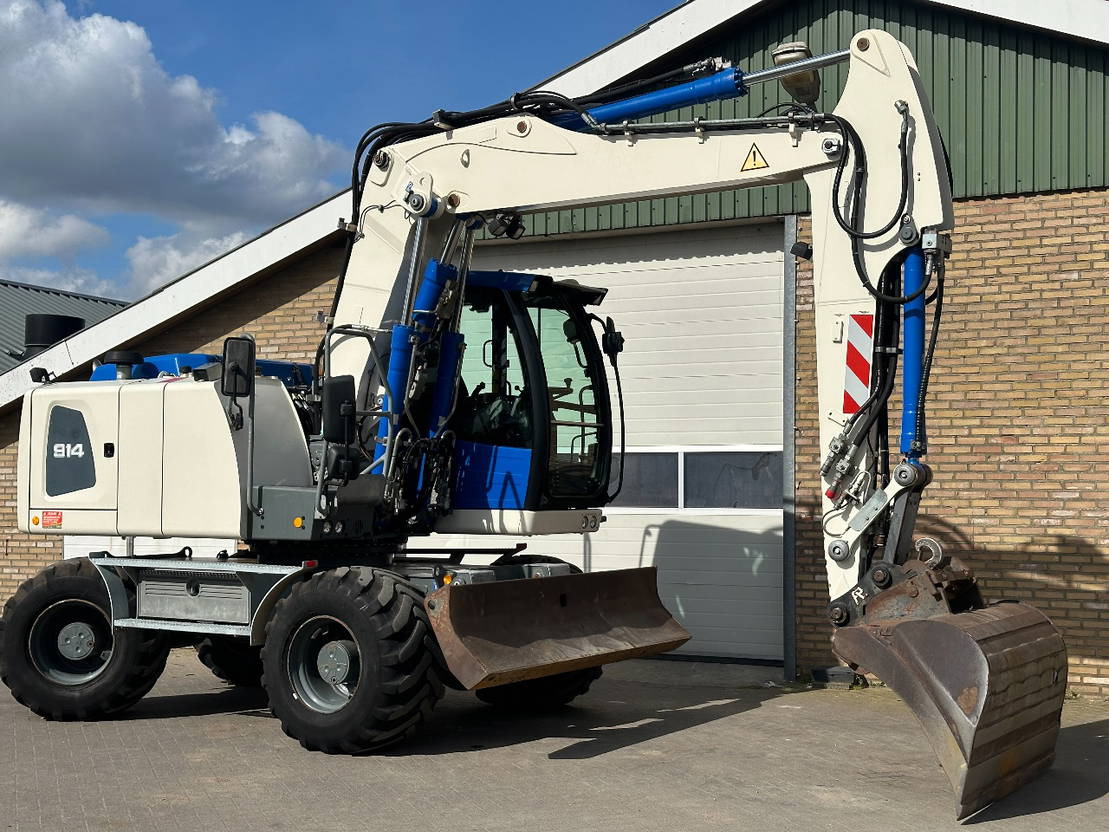 Колесен багер Liebherr A914: снимка 7 Колесен багер Liebherr A914: снимка 7