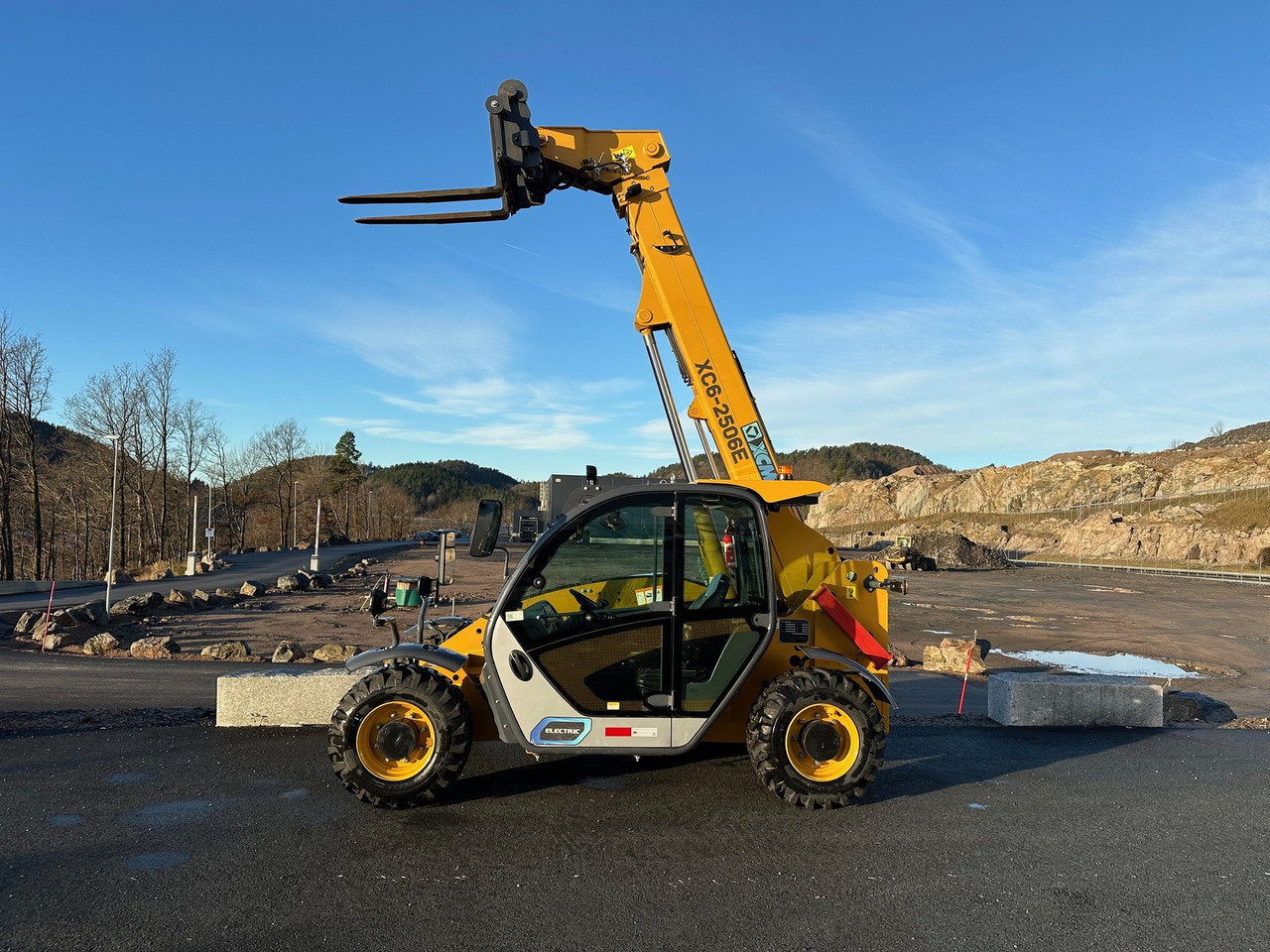 Andre XCMG 2506E #ELECTRIC - Телескопичен товарач: снимка 1 Andre XCMG 2506E #ELECTRIC - Телескопичен товарач: снимка 1