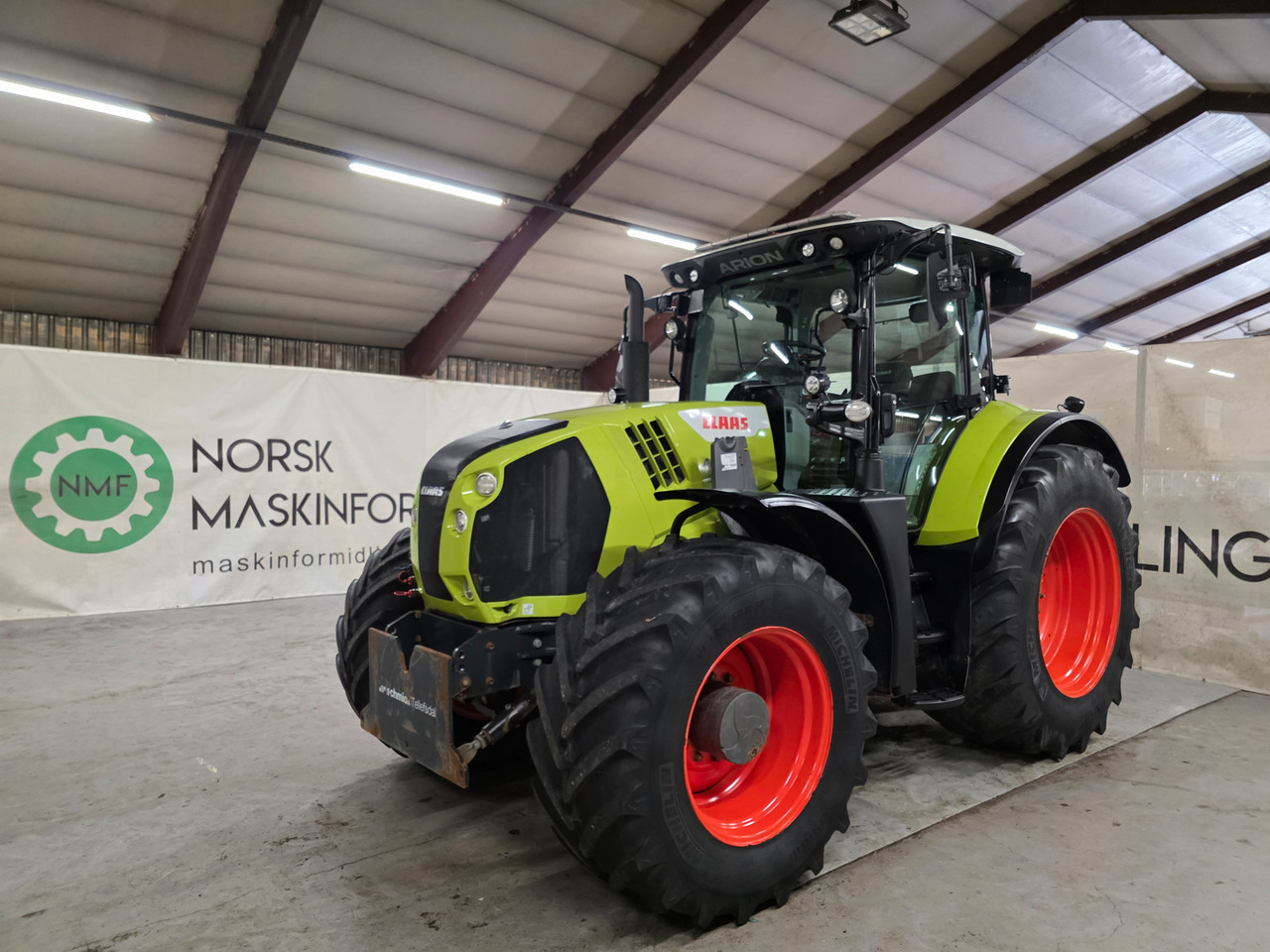 CLAAS Arion 660 C-Matic - Трактор: снимка 1 CLAAS Arion 660 C-Matic - Трактор: снимка 1