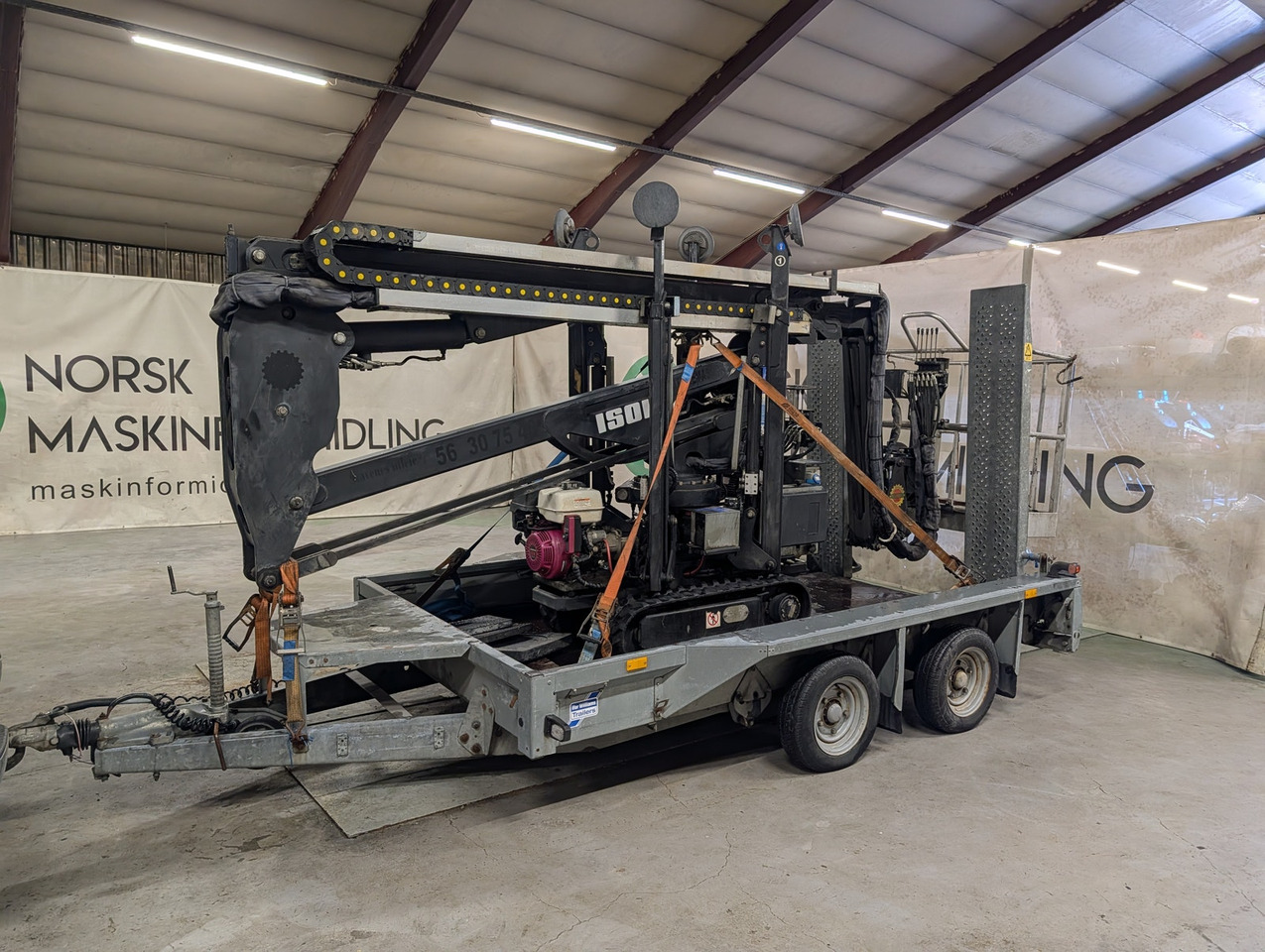 Isoli Easylift R160 på henger - Вишка тип паяк: снимка 1 Isoli Easylift R160 på henger - Вишка тип паяк: снимка 1