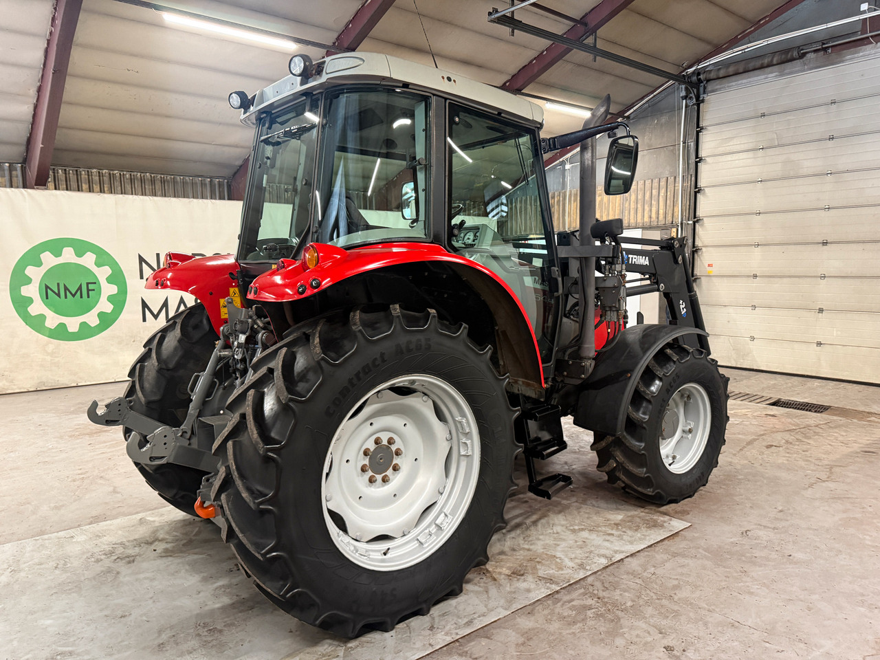 Massey Ferguson 5440 Dyna 4 - Трактор: снимка 5 Massey Ferguson 5440 Dyna 4 - Трактор: снимка 5