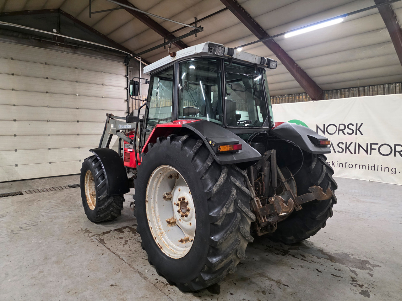 Massey Ferguson 6180 - Трактор: снимка 3 Massey Ferguson 6180 - Трактор: снимка 3