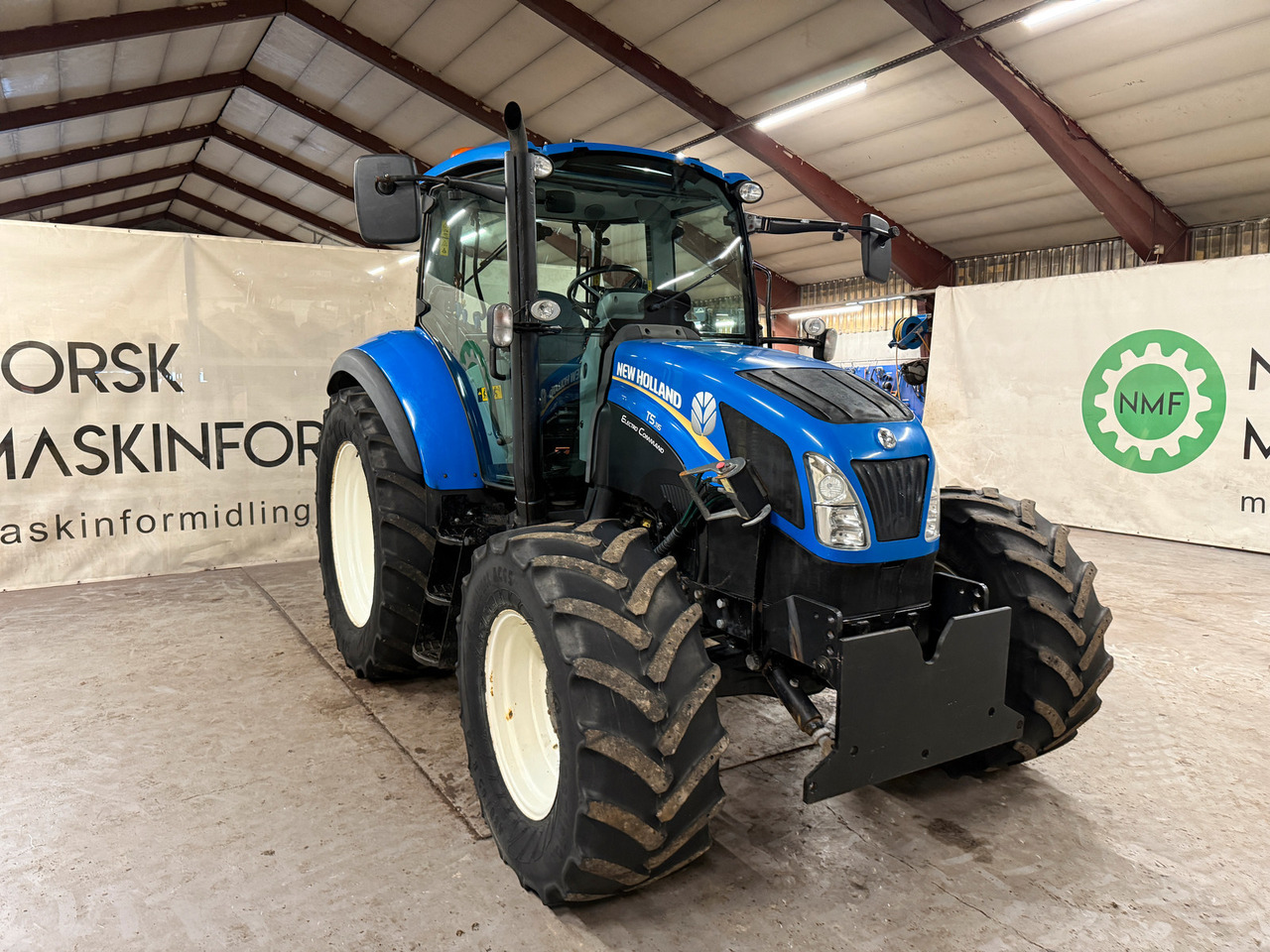 Трактор New Holland T5.115 EC: снимка 7