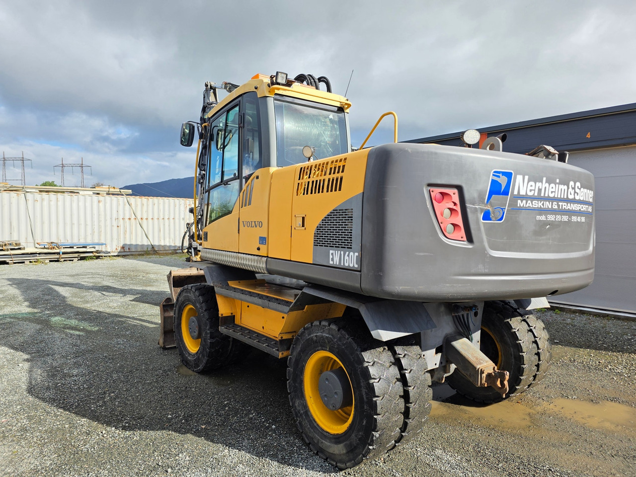 Volvo EW160C - Колесен багер: снимка 3 Volvo EW160C - Колесен багер: снимка 3