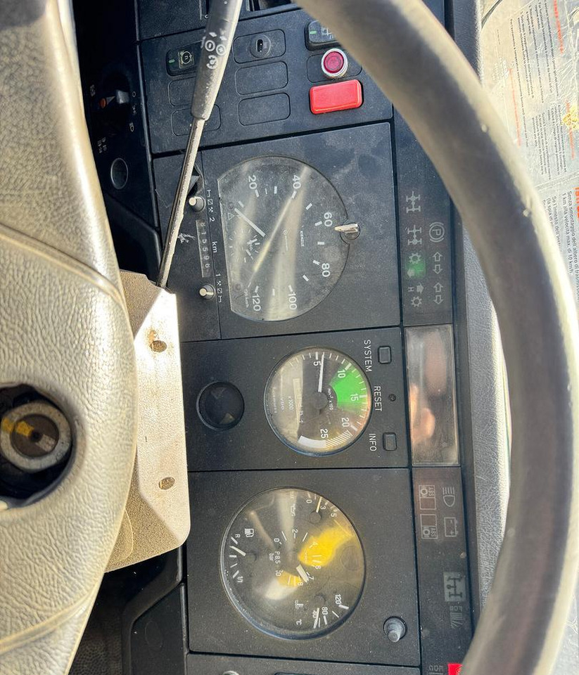 Mercedes Benz SK 2644 ( 6X4 ) V8 - Самосвал камион: снимка 5 Mercedes Benz SK 2644 ( 6X4 ) V8 - Самосвал камион: снимка 5