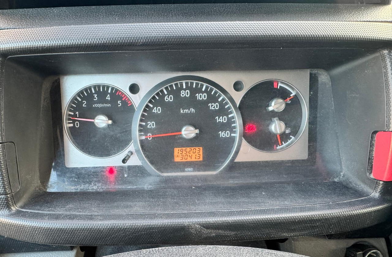 Renault Trucks Maxity 135.35 dxi - Камион с брезент: снимка 5 Renault Trucks Maxity 135.35 dxi - Камион с брезент: снимка 5