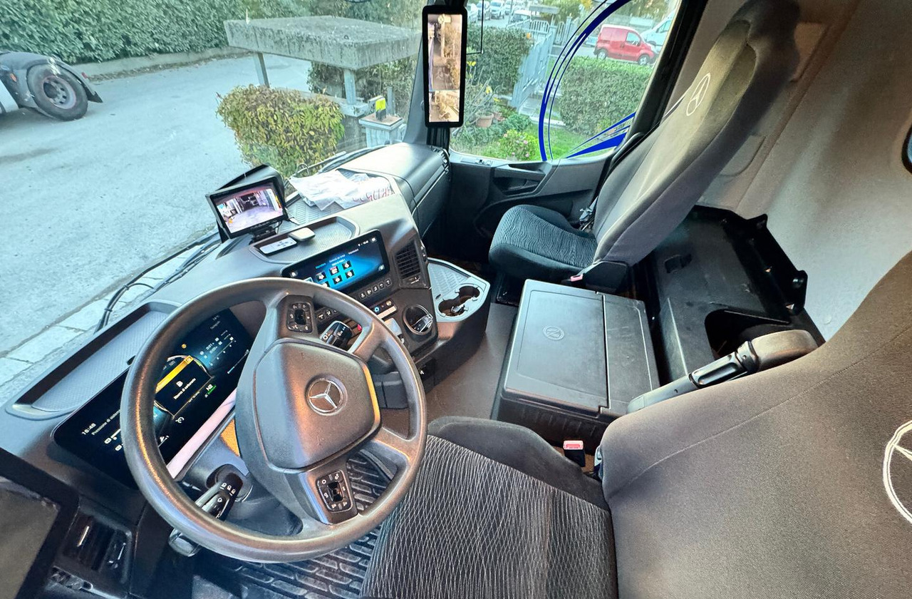 Ribaltabile Mercedes Benz Arocs 4148 - Самосвал камион: снимка 4 Ribaltabile Mercedes Benz Arocs 4148 - Самосвал камион: снимка 4