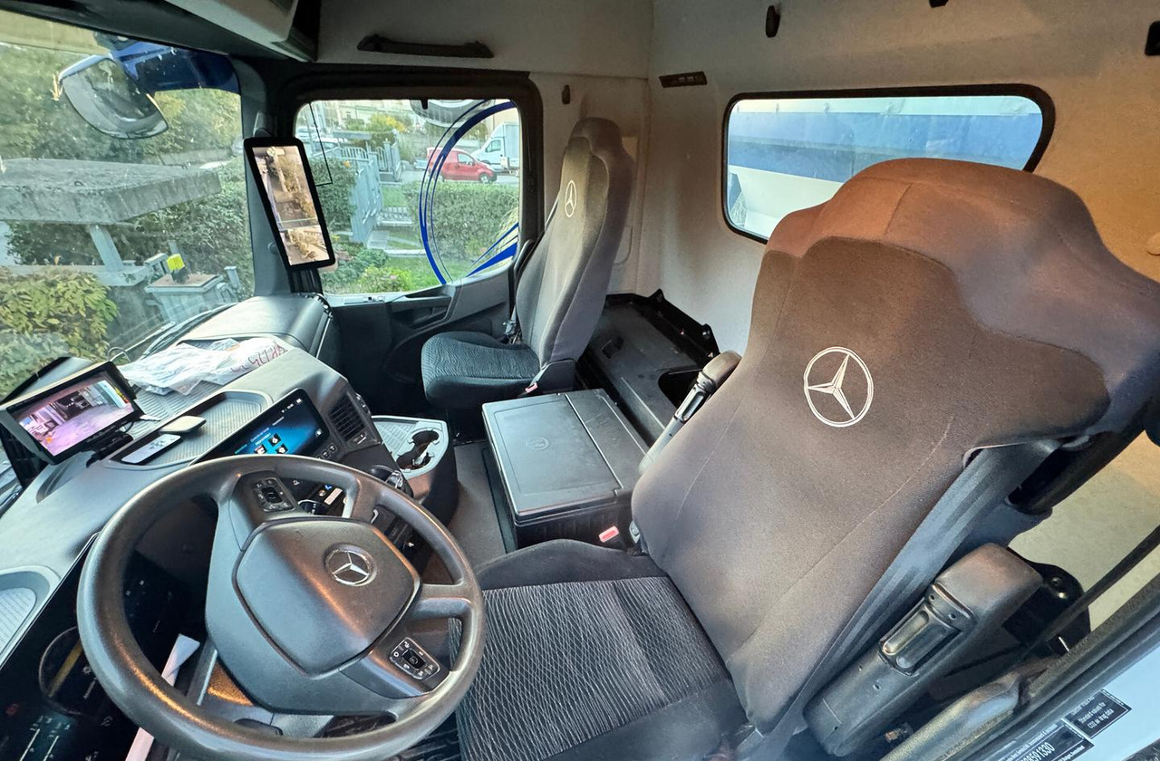 Ribaltabile Mercedes Benz Arocs 4148 - Самосвал камион: снимка 5 Ribaltabile Mercedes Benz Arocs 4148 - Самосвал камион: снимка 5