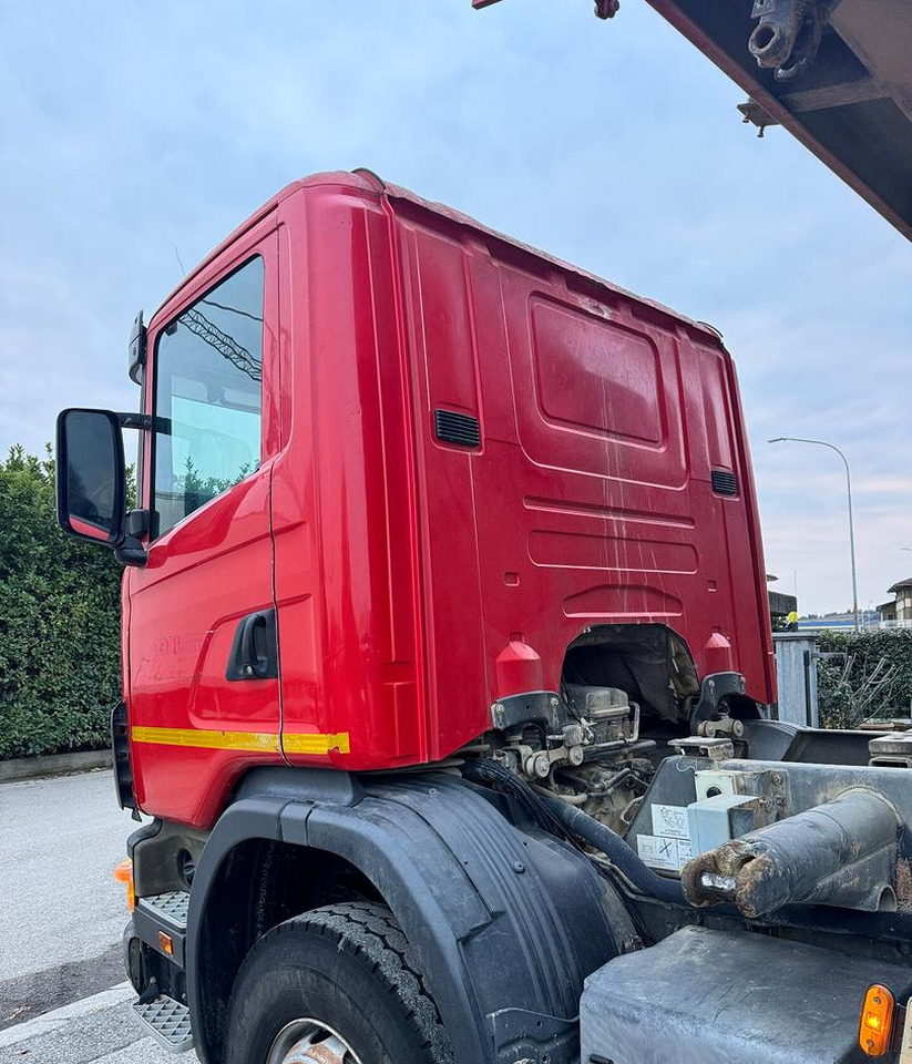 Scania R124/470 Ribaltabile 8X4 - Самосвал камион: снимка 4 Scania R124/470 Ribaltabile 8X4 - Самосвал камион: снимка 4