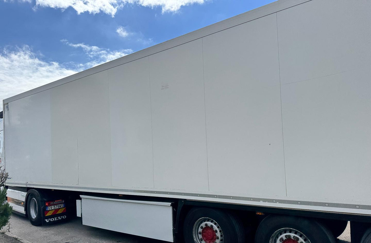 Semirimorchio Frigo Krone FRC - Рефрижератор полуремарке: снимка 1 Semirimorchio Frigo Krone FRC - Рефрижератор полуремарке: снимка 1