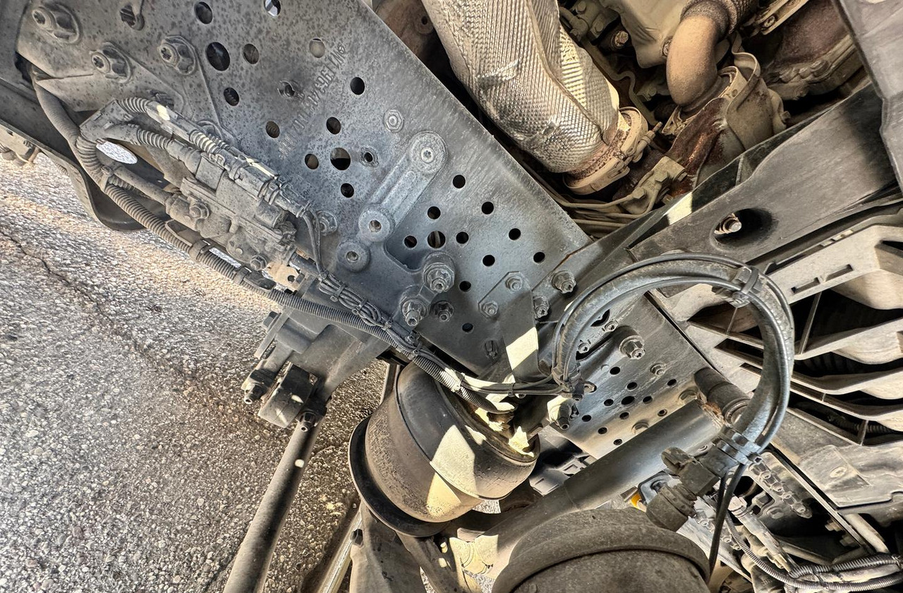 Влекач Mercedes Benz Actros 1848 - 2020: снимка 17 Влекач Mercedes Benz Actros 1848 - 2020: снимка 17