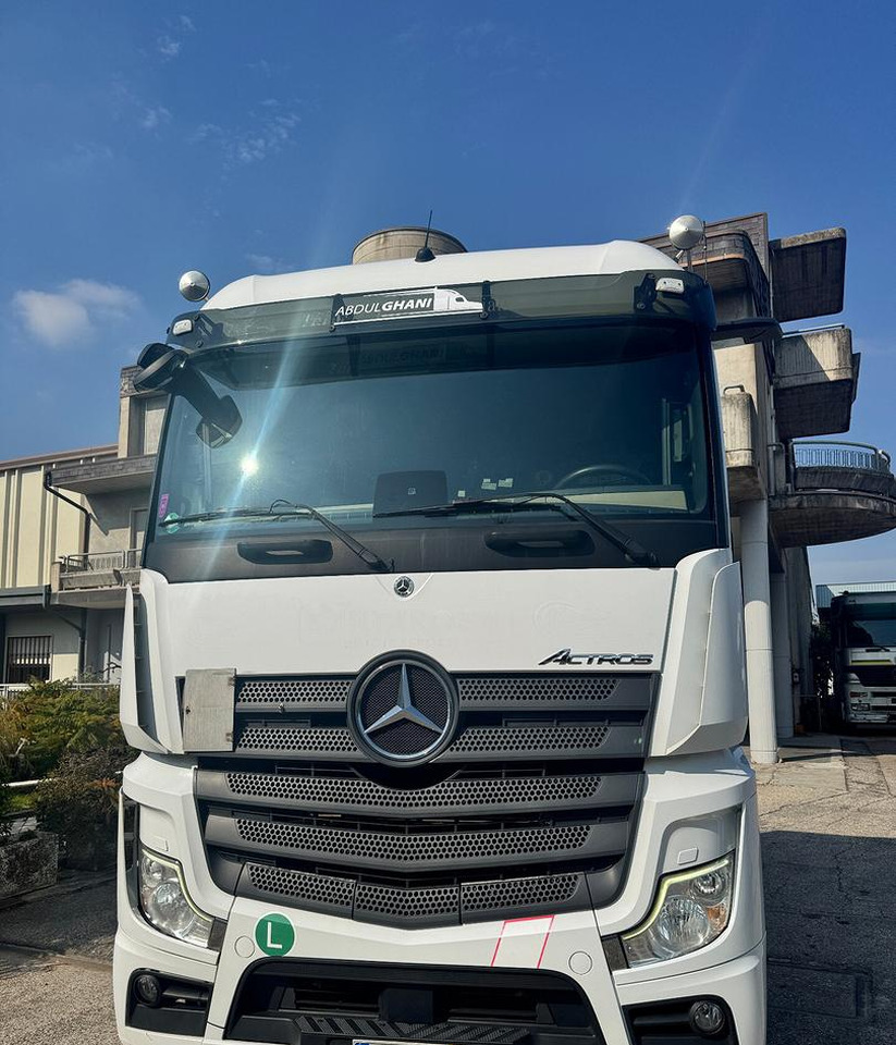 Влекач Mercedes Benz Actros 1848 - 2020: снимка 14 Влекач Mercedes Benz Actros 1848 - 2020: снимка 14