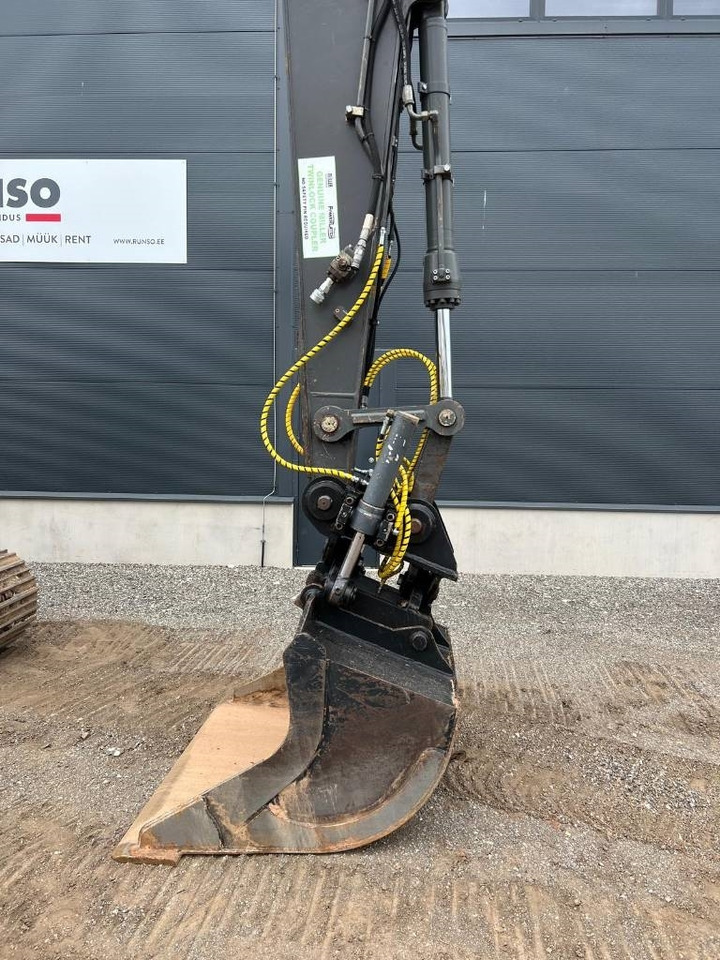 Верижен багер Volvo EC 140 EL: снимка 8