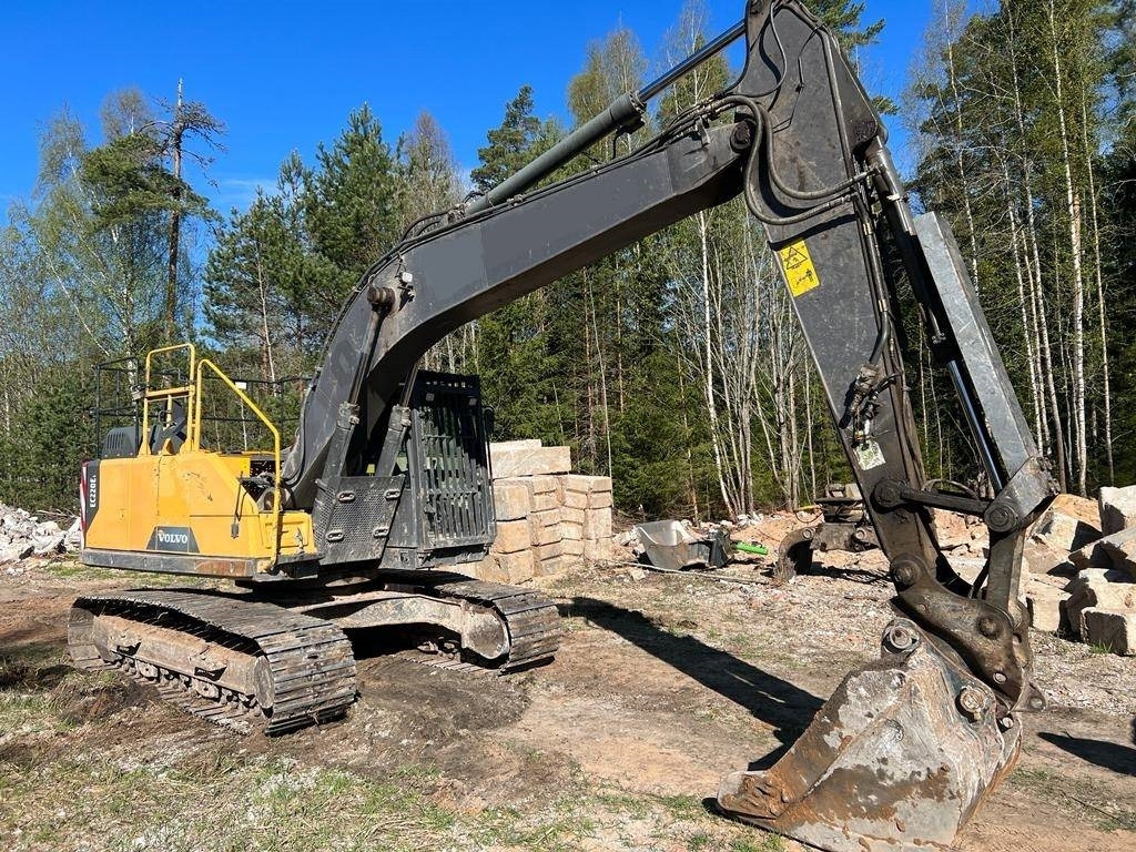 Volvo EC 220 EL - Верижен багер: снимка 2 Volvo EC 220 EL - Верижен багер: снимка 2