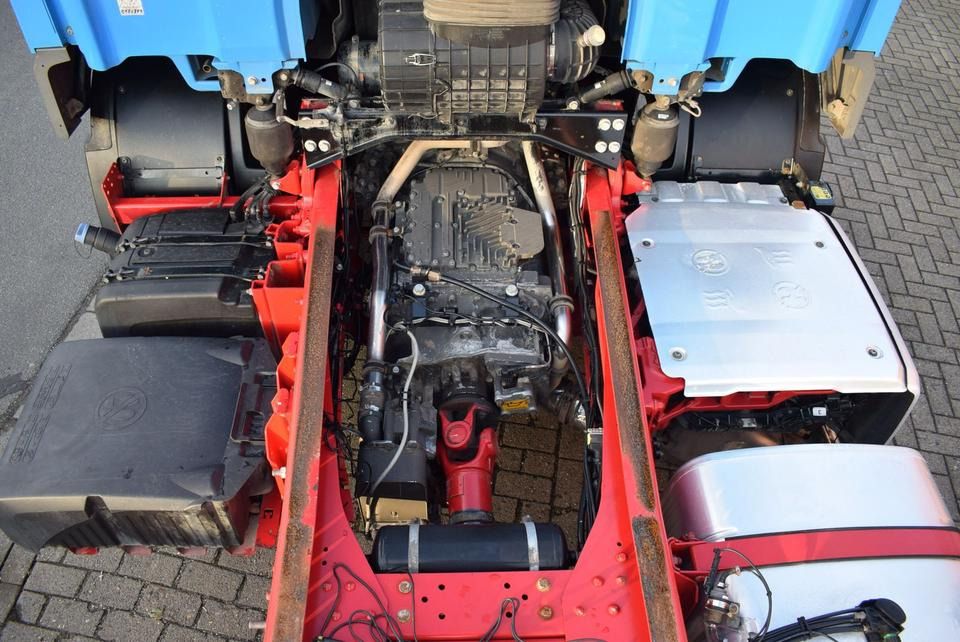 Шаси кабина DAF  CF 450 6x2 Fahrgestell Klima Navi Lift Retarder: снимка 16